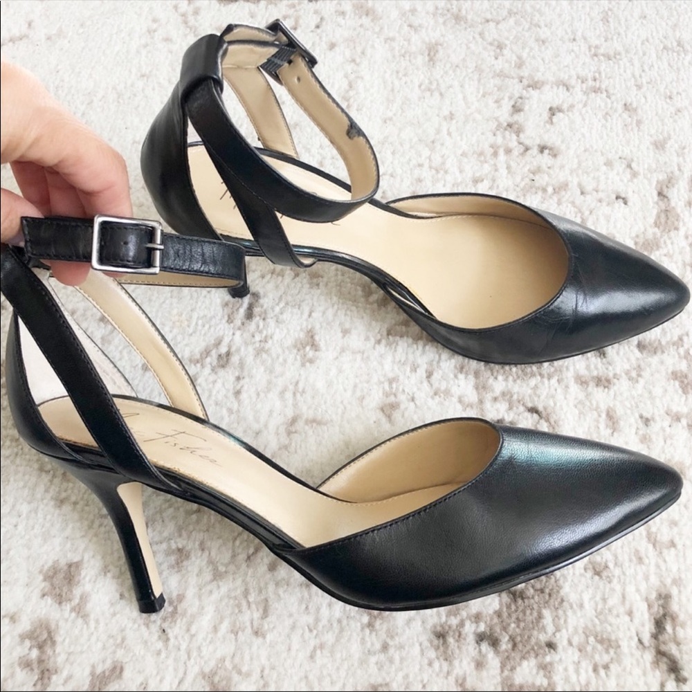 Marc Fisher black heels 8 1/2